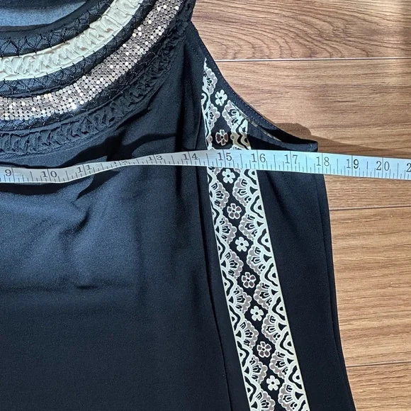 Studio I Patterned Dress - Picture 6 of 7